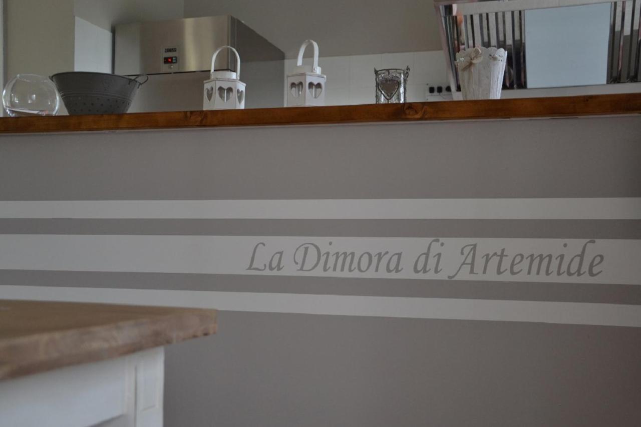 La Dimora Di Artemide Acomodação com café da manhã Nichelino Exterior foto